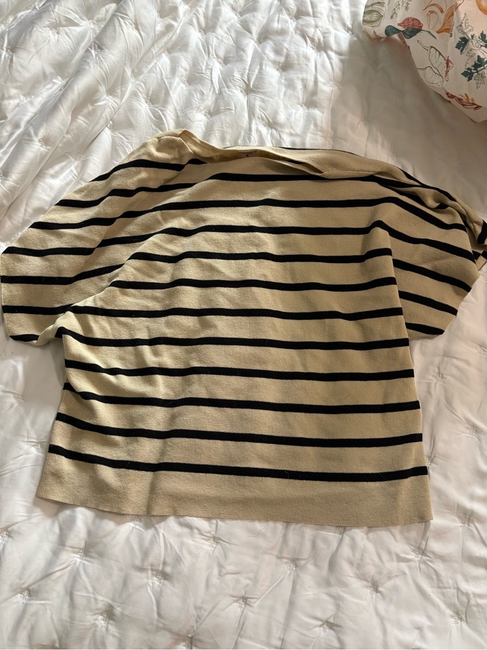 Beige and Black Striped Short-Sleeve Sweater M NWOT